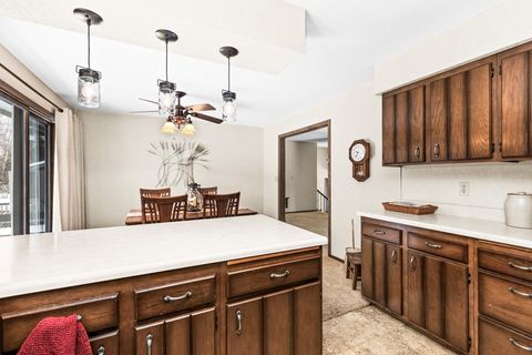 Tiny photo for 1910 Ponderosa Ave, Duluth, MN 55811 (MLS # 6123716)