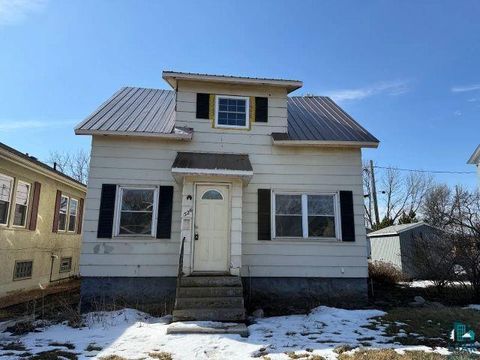 Photo of 526 S 12th St, Virginia, MN 55792 (MLS # 6124465)