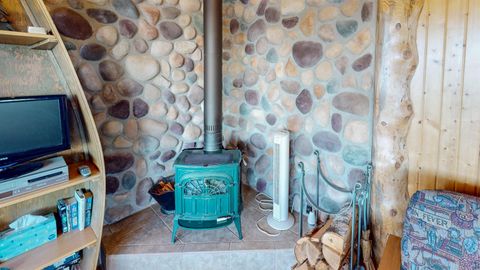 Tiny photo for 45 S Bearskin Rd, Grand Marais, MN 55604 (MLS # 6125495)