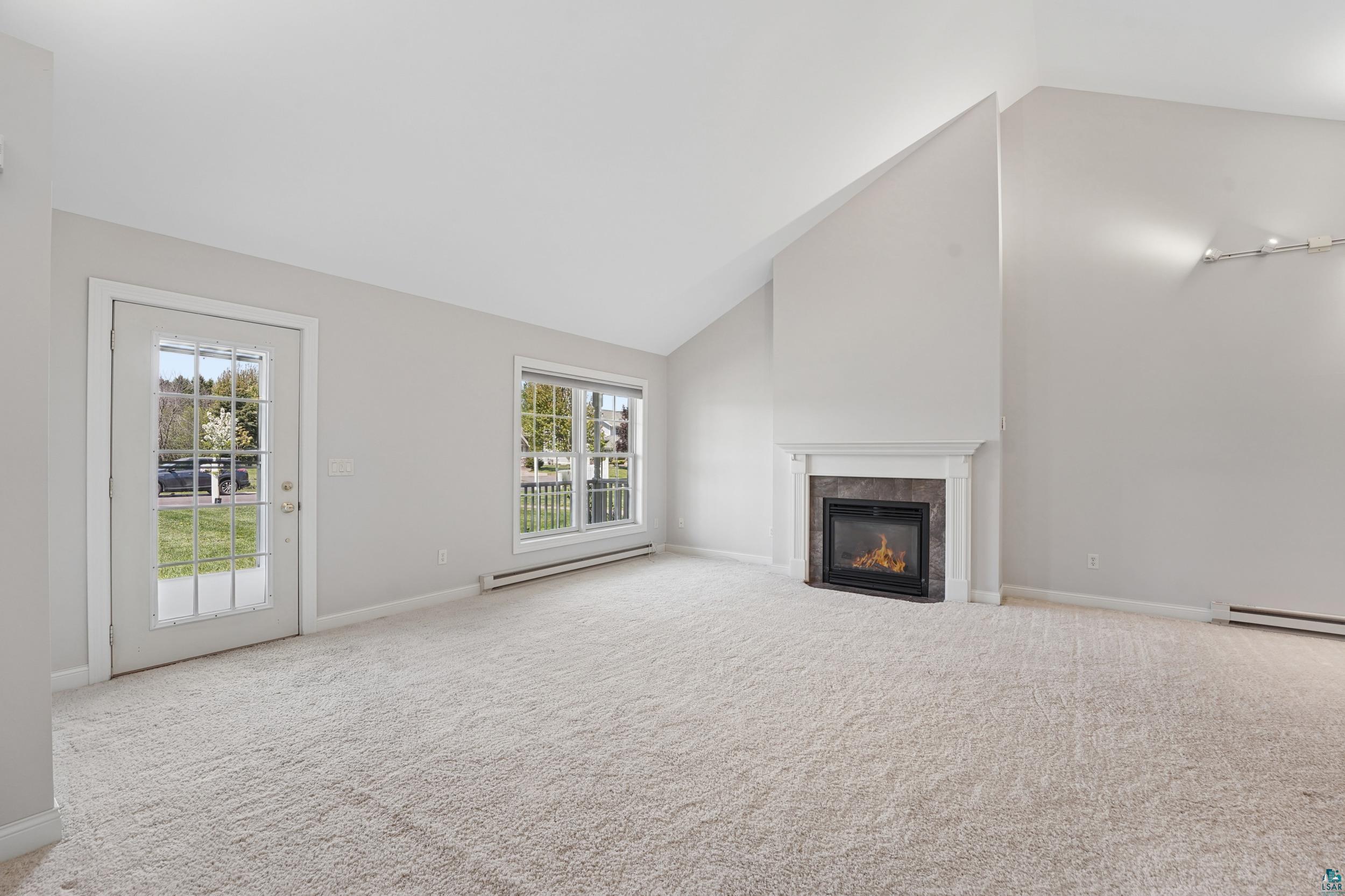 1422 New York Ave 6