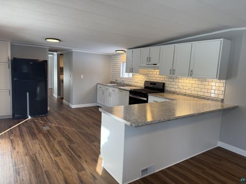 Tiny photo for 864 Brower Dr, Cloquet, MN 55720 (MLS # 6124137)