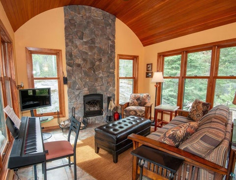 Tiny photo for 190 N Loon Lake Rd, Grand Marais, MN 55604 (MLS # 6126257)
