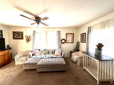 Tiny photo for 36 Aiken Cr Cir, Silver Bay, MN 55614 (MLS # 6123455)