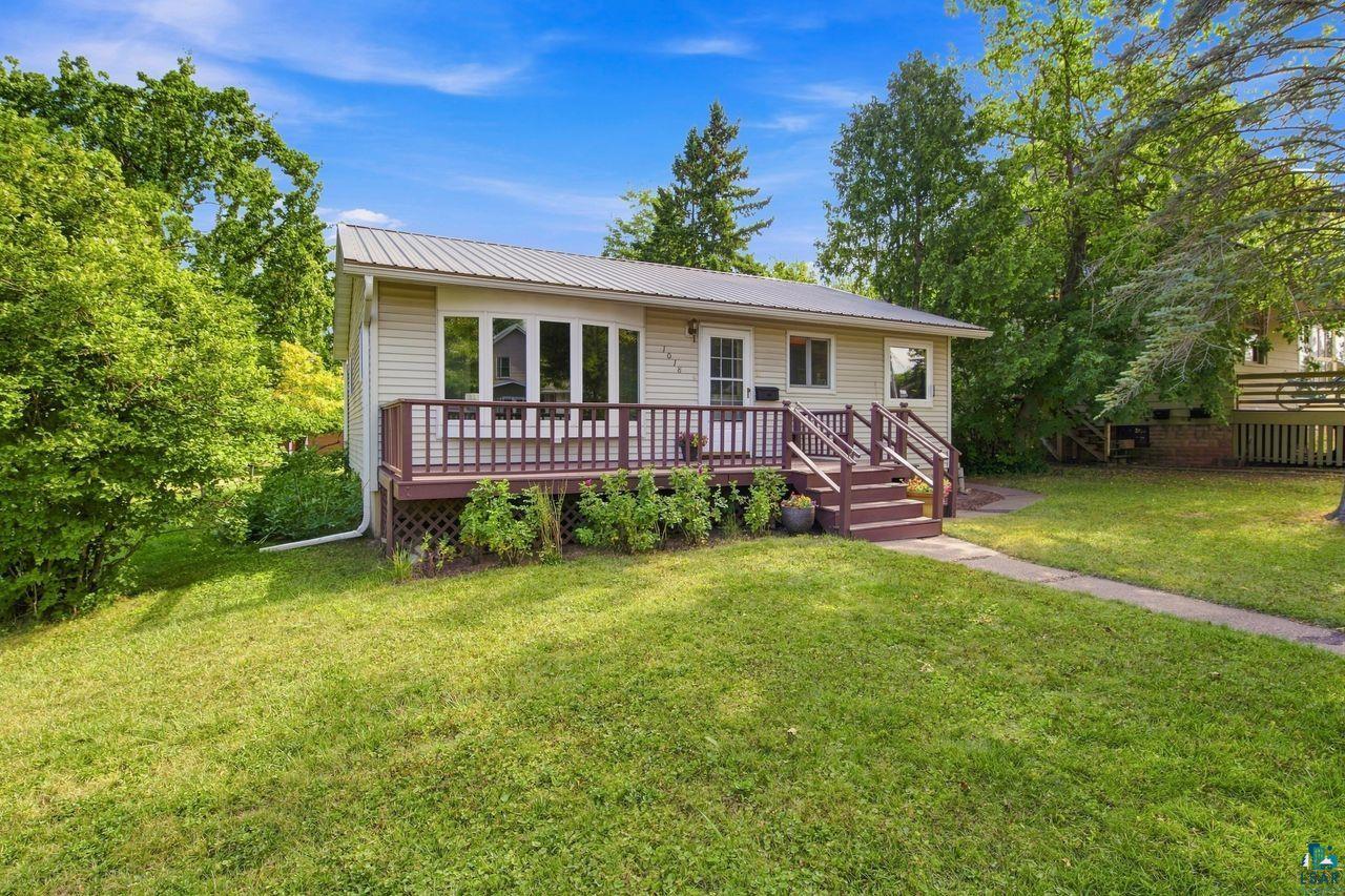 1018 2nd Ave W