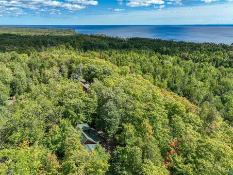 Tiny photo for 2626 Ridgeview Dr, Two Harbors, MN 55616 (MLS # 6128013)