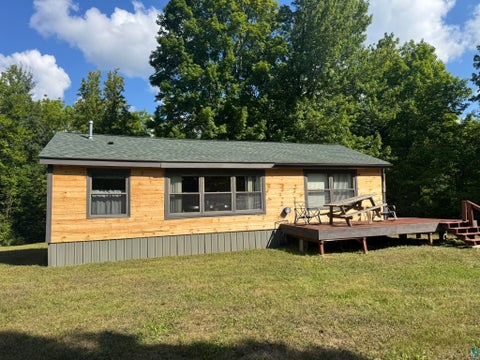 Photo of 1062 W Clark Rd, Two Harbors, MN 55616 (MLS # 6127644)