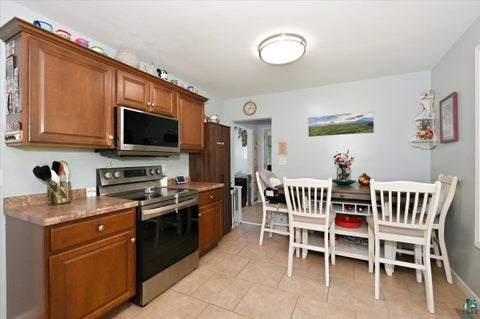 Tiny photo for 12 W Winona St, Duluth, MN 55803 (MLS # 6127739)