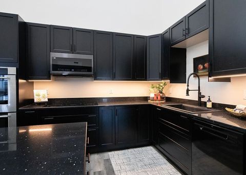 Tiny photo for 417 Elk St, Duluth, MN 55804 (MLS # 6123358)