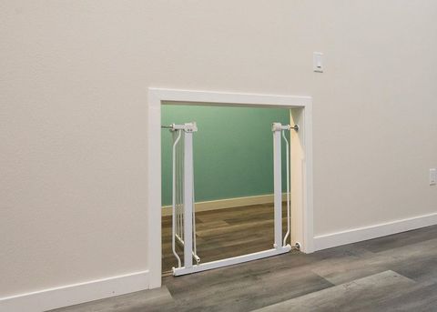 Tiny photo for 417 Elk St, Duluth, MN 55804 (MLS # 6123358)