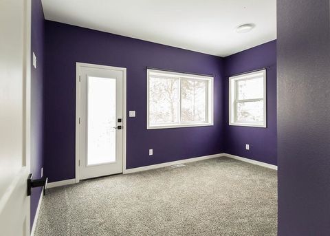 Tiny photo for 417 Elk St, Duluth, MN 55804 (MLS # 6123358)