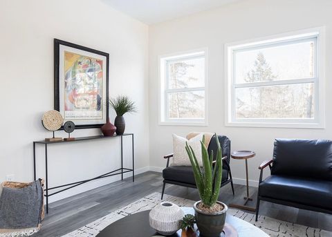 Tiny photo for 417 Elk St, Duluth, MN 55804 (MLS # 6123358)