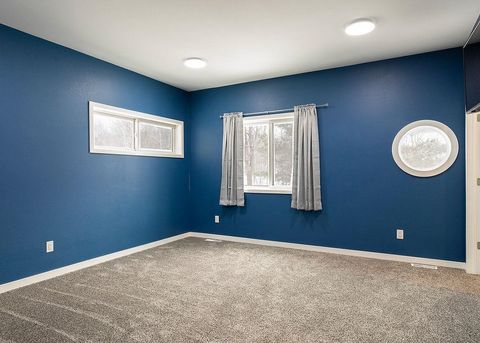 Tiny photo for 417 Elk St, Duluth, MN 55804 (MLS # 6123358)