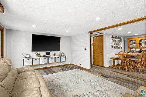 Tiny photo for 3913 Jeffrey Rd, Duluth, MN 55810 (MLS # 6124532)