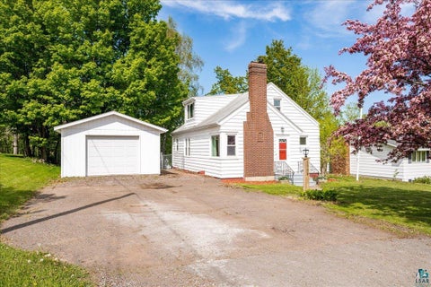 Tiny photo for 1904 Piedmont Ave, Duluth, MN 55811 (MLS # 6125771)