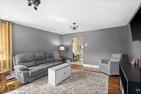Tiny photo for 1904 Piedmont Ave, Duluth, MN 55811 (MLS # 6125771)