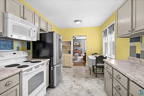 Tiny photo for 1904 Piedmont Ave, Duluth, MN 55811 (MLS # 6125771)