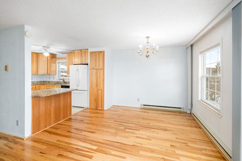 Tiny photo for 202 E 7th St #D, Duluth, MN 55805 (MLS # 6123692)
