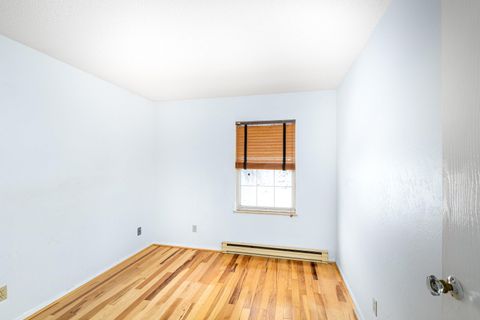 Tiny photo for 202 E 7th St #D, Duluth, MN 55805 (MLS # 6123692)