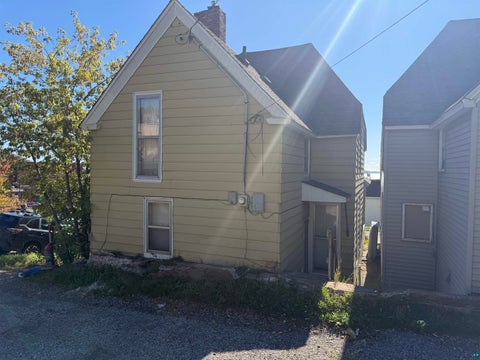 Tiny photo for 301 W 4th Street, Duluth, MN 55806 (MLS # 6128102)