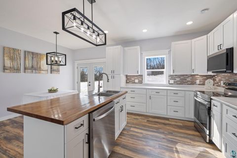 Tiny photo for 912 Carter Cr, Eveleth, MN 55734 (MLS # 6123906)