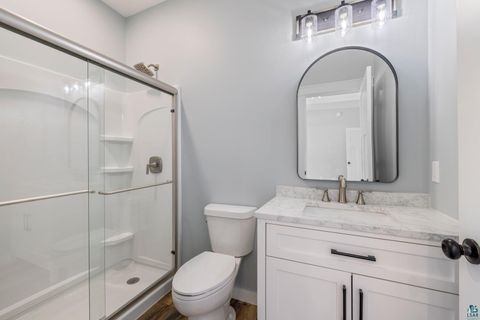 Tiny photo for 912 Carter Cr, Eveleth, MN 55734 (MLS # 6123906)