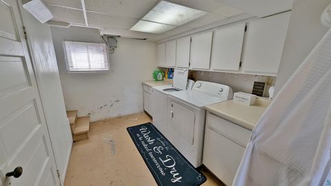 Tiny photo for 1103 E 10th St, Duluth, MN 55805 (MLS # 6124878)