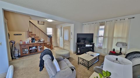 Tiny photo for 1103 E 10th St, Duluth, MN 55805 (MLS # 6124878)