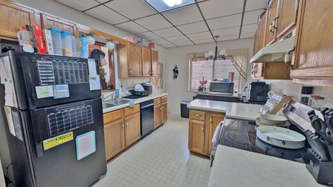 Tiny photo for 1103 E 10th St, Duluth, MN 55805 (MLS # 6124878)