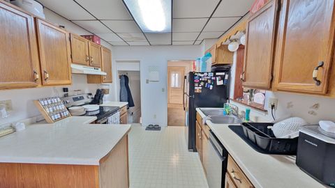 Tiny photo for 1103 E 10th St, Duluth, MN 55805 (MLS # 6124878)