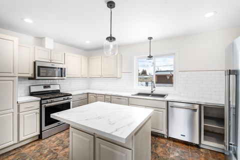 Tiny photo for 524 14th Ave, Two Harbors, MN 55616 (MLS # 6123112)