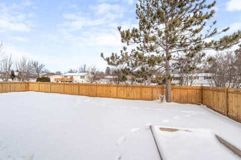 Tiny photo for 524 14th Ave, Two Harbors, MN 55616 (MLS # 6123112)