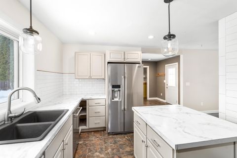 Tiny photo for 524 14th Ave, Two Harbors, MN 55616 (MLS # 6123112)