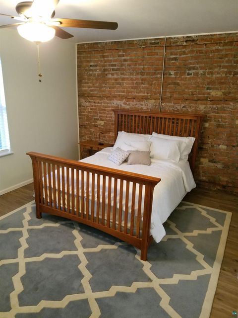 Tiny photo for 830 E 2nd St, Duluth, MN 55805 (MLS # 6125469)