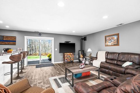 Tiny photo for 14 Deer Valley Rd, Duluth, MN 55811 (MLS # 6122725)