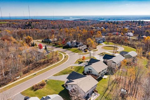 Tiny photo for 14 Deer Valley Rd, Duluth, MN 55811 (MLS # 6122725)