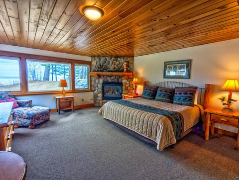 Tiny photo for 2826 Highway 61 #400, Two Harbors, MN 55616 (MLS # 6125335)