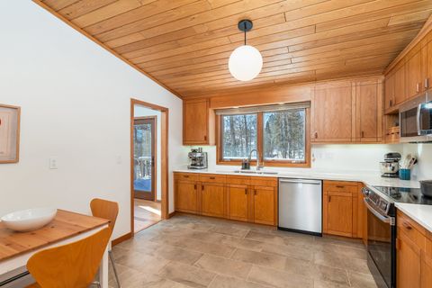 Tiny photo for 1609 Woodbury Ln, Duluth, MN 55803 (MLS # 6123459)
