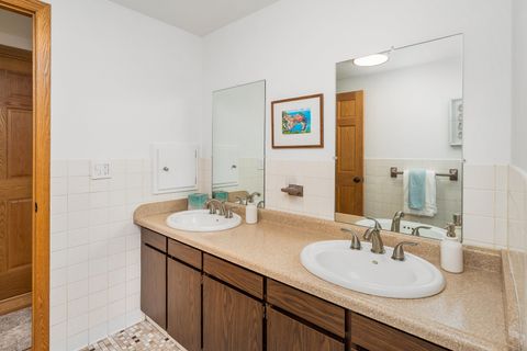 Tiny photo for 1609 Woodbury Ln, Duluth, MN 55803 (MLS # 6123459)