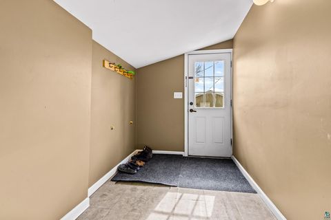 Tiny photo for 316 N 52nd Ave W Ave, Duluth, MN 55807 (MLS # 6125067)