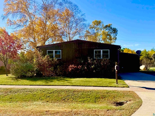 26 HEMLOCK CR CIR, BABBITT, MN 55706 - Image b0df7b332343f4efc8c288c39b2e34ee/2896034993