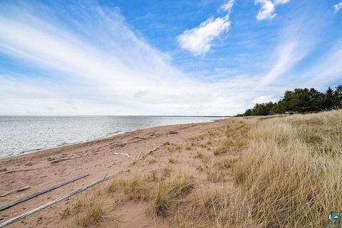 Tiny photo for 3206 Minnesota Ave, Duluth, MN 55802 (MLS # 6124787)