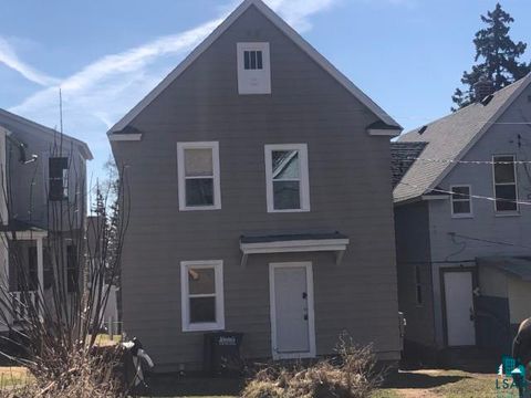 Tiny photo for 611 E 6th St, Duluth, MN 55805 (MLS # 6124800)