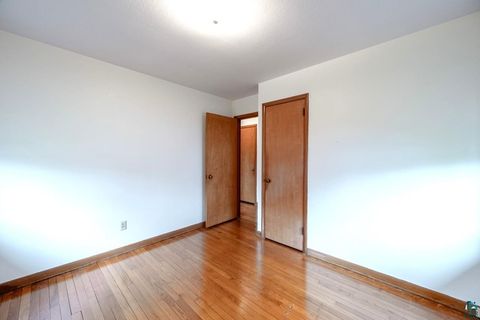 Tiny photo for 211 NW 10th St, Chisholm, MN 55719 (MLS # 6124813)