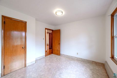 Tiny photo for 211 NW 10th St, Chisholm, MN 55719 (MLS # 6124813)