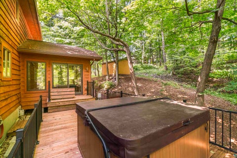 Tiny photo for 439 Hartley Pl, Duluth, MN 55803 (MLS # 6125999)