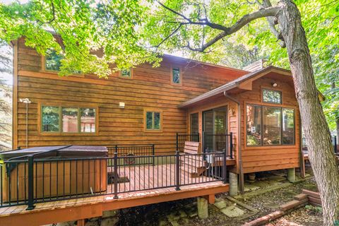 Tiny photo for 439 Hartley Pl, Duluth, MN 55803 (MLS # 6125999)