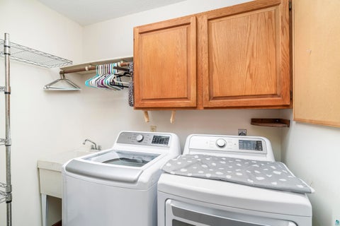 Tiny photo for 439 Hartley Pl, Duluth, MN 55803 (MLS # 6125999)