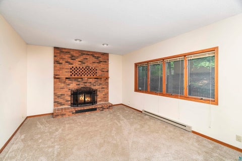 Tiny photo for 439 Hartley Pl, Duluth, MN 55803 (MLS # 6125999)