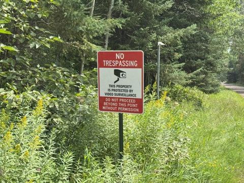 Tiny photo for 966 W Bay Rd, Two Harbors, MN 55616 (MLS # 6123620)