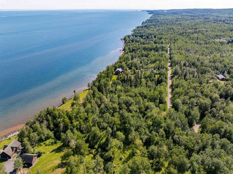 Tiny photo for 966 W Bay Rd, Two Harbors, MN 55616 (MLS # 6123620)
